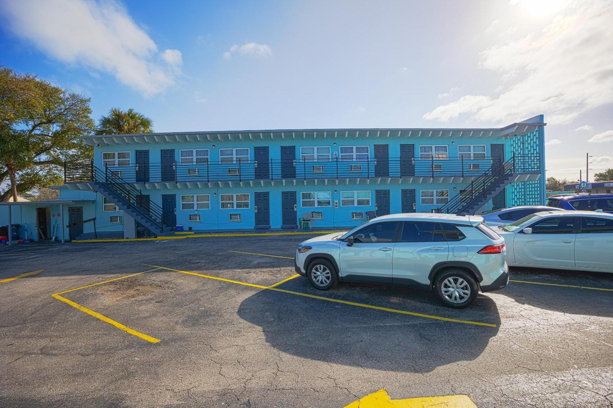 Aladdin Motel By Oyo Merritt Island المظهر الخارجي الصورة